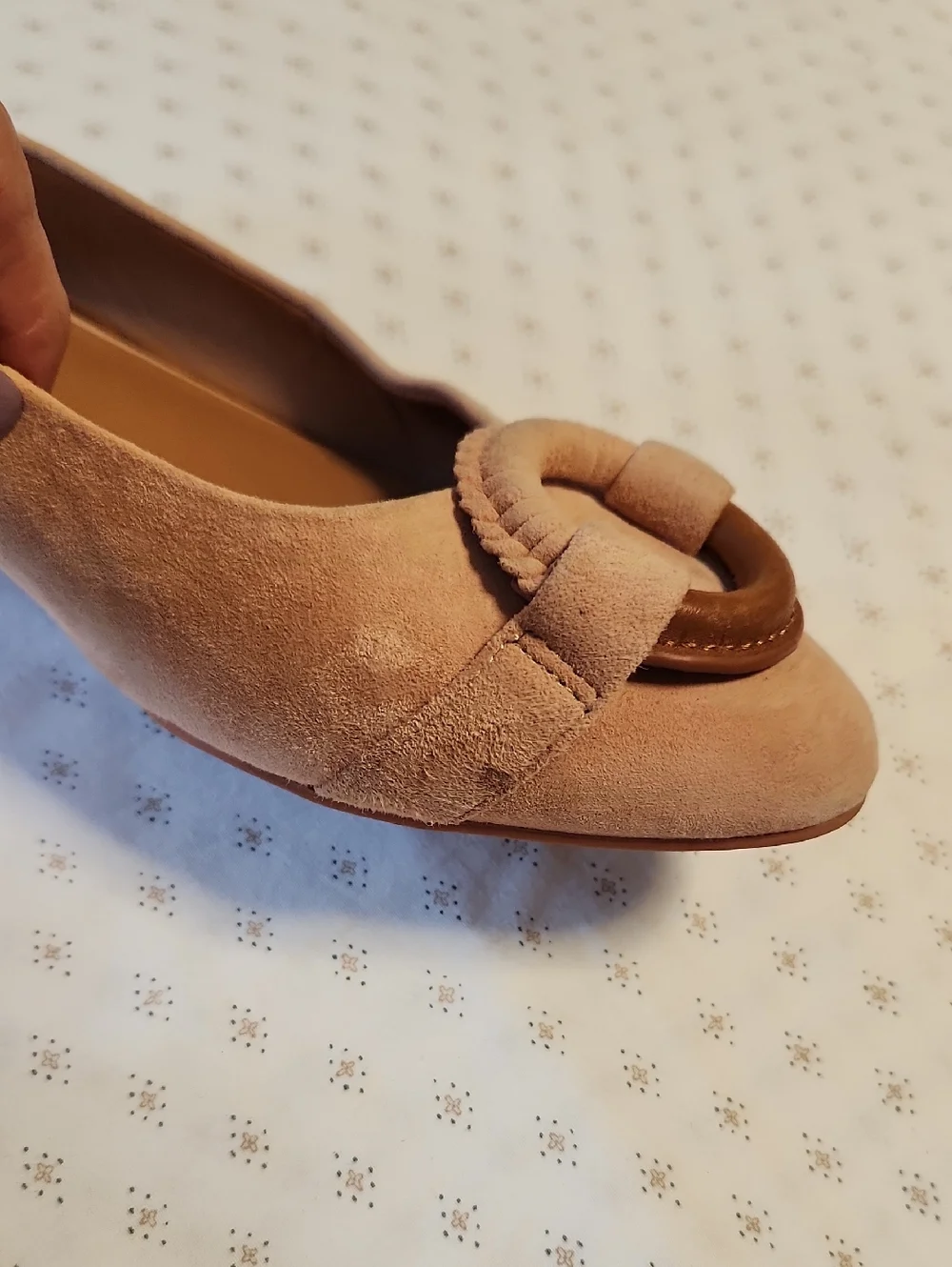 Gentle Souls by Kenneth Cole Blush Suede Slingback Flats with Decorative Ring- 8